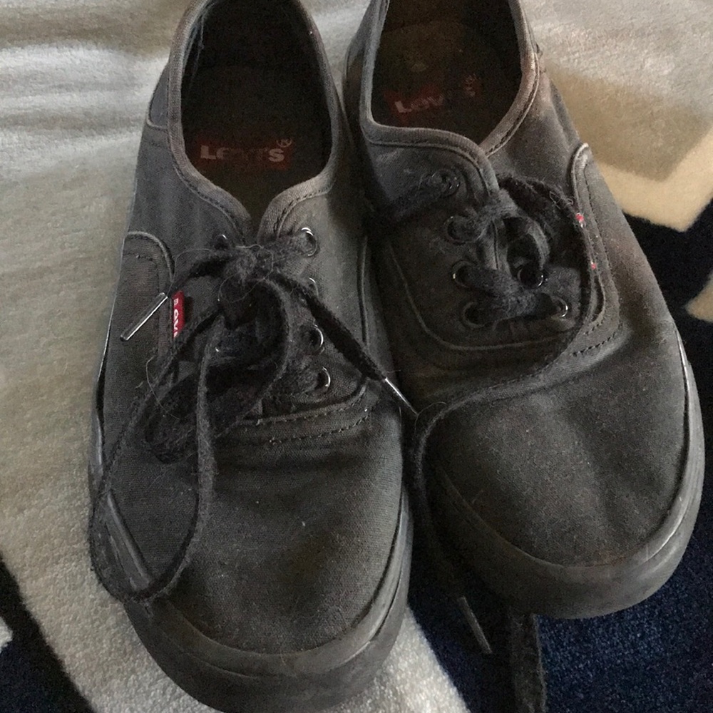 Levi shoes